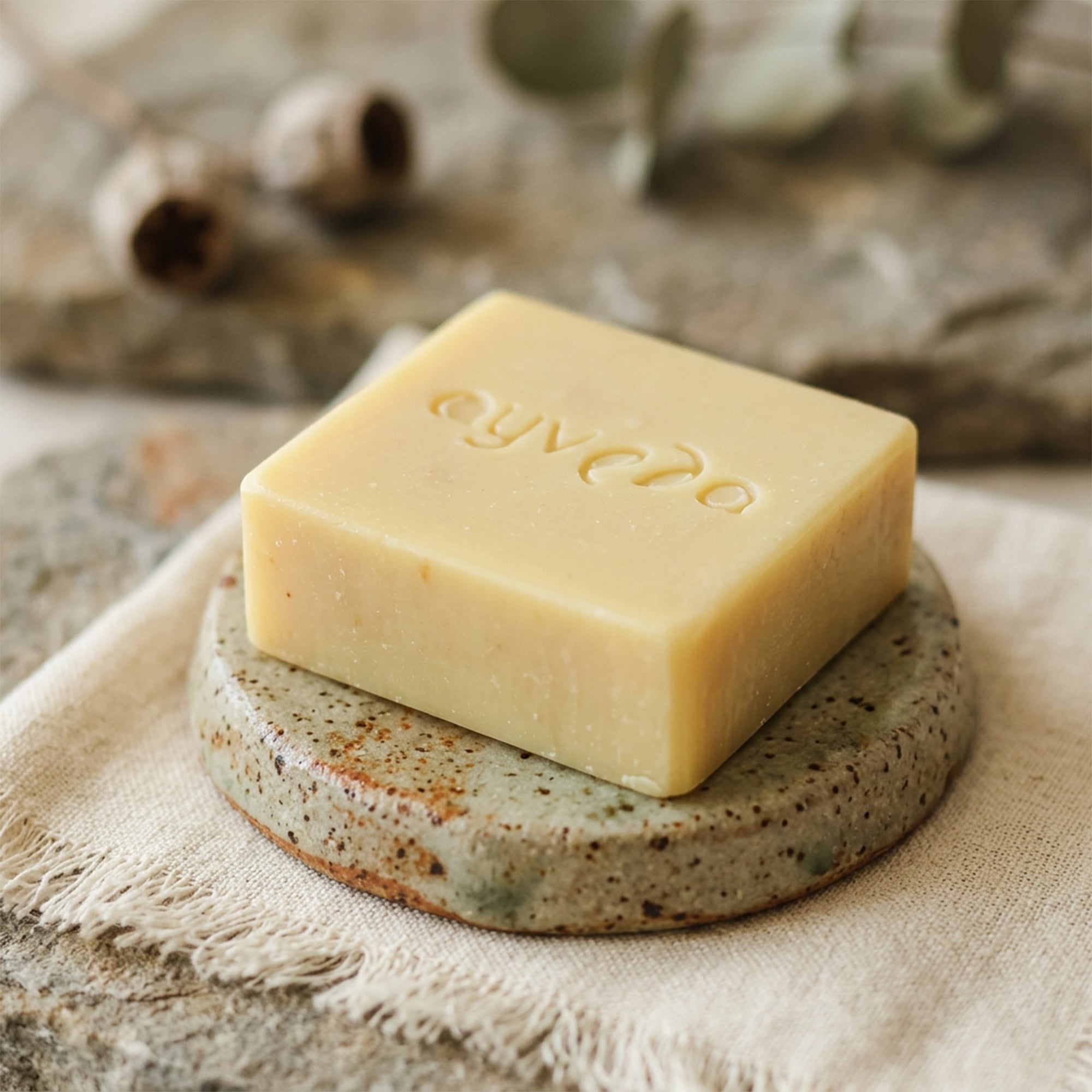 purextract nālpāmarādi soap